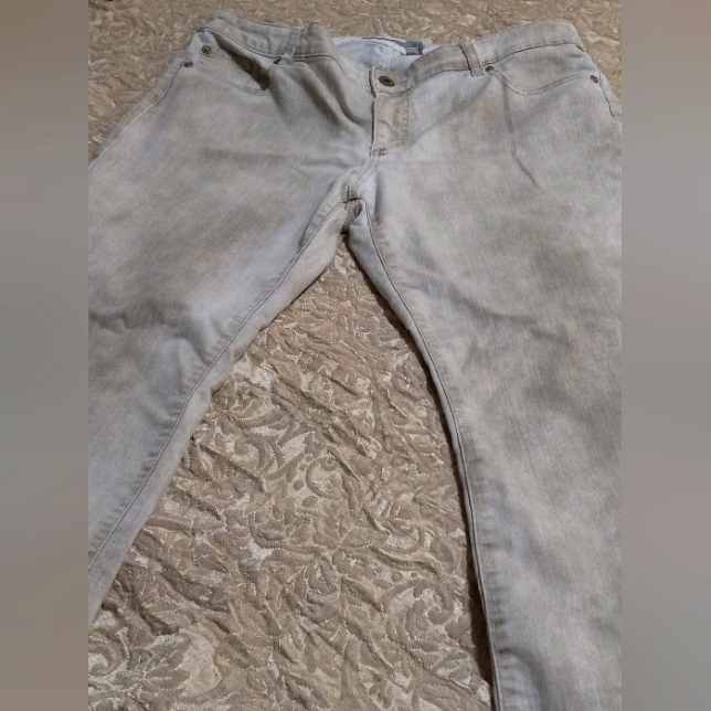 Chicos Brand Size 25 16